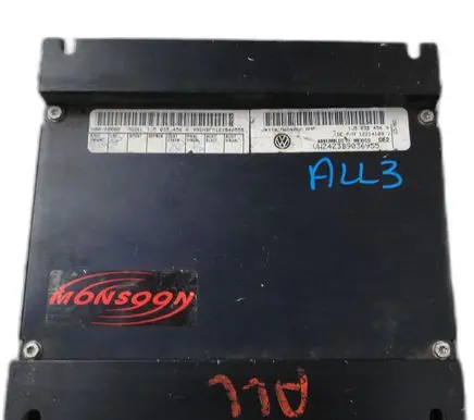 Volkswagen Bora Trunk lid opening control unit 