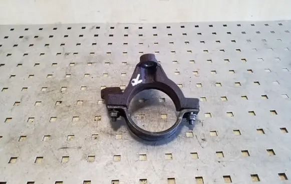 Ford Focus Driveshaft support bearing bracket AV613K305CA
