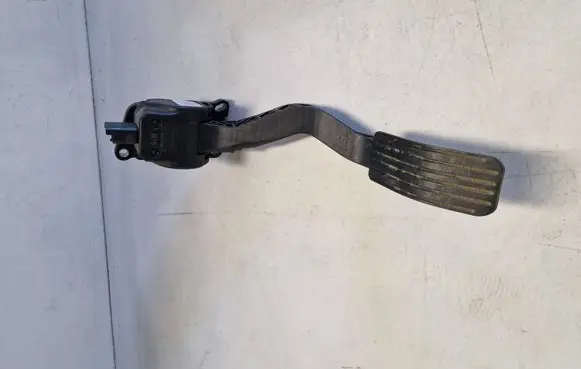Citroen C4 II Accelerator throttle pedal 9671840280