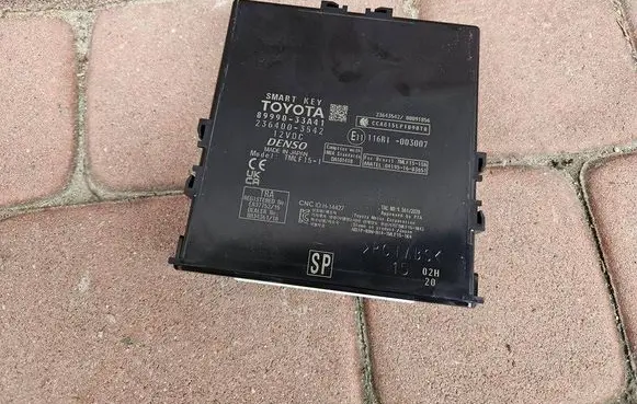 Toyota Camry VIII XV70 Central body control module 89990-33A41-