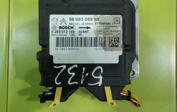Peugeot 208 I Airbag control unit/module 0285012189 XP186