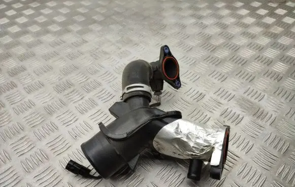 Renault Kadjar Air intake hose/pipe 165763328R