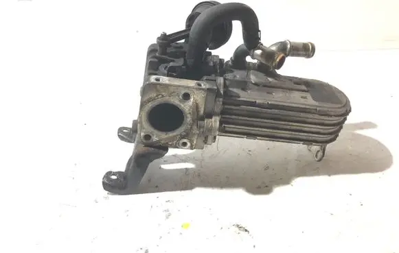 Audi A8 S8 D3 4E EGR valve cooler 059131511