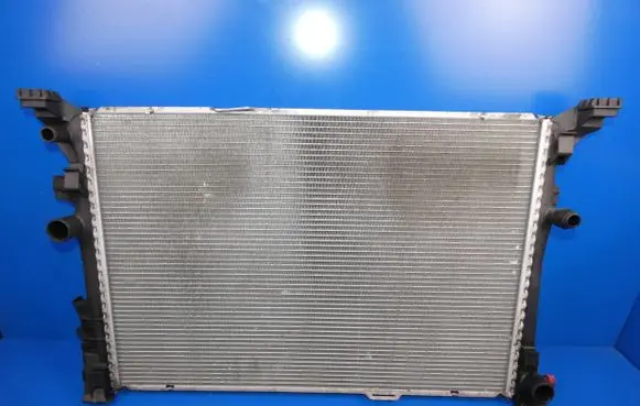 Mercedes-Benz A W176 Coolant radiator A2465001303