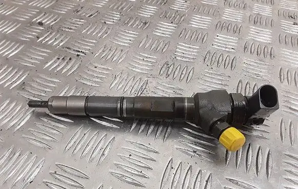 Fuel injector