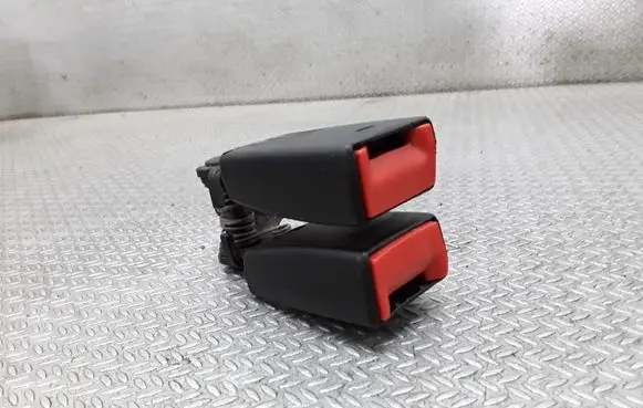 Ford Focus Rear seatbelt buckle A613K21AA