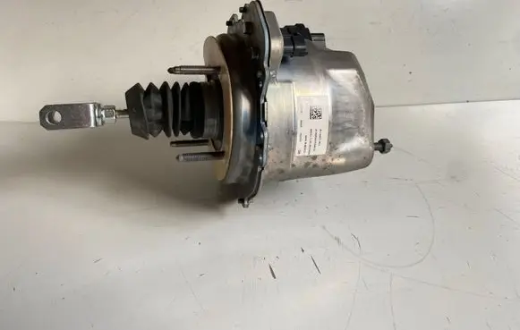 Tesla Model Y Brake booster 118867100A 0204N00772 RBR202372009150