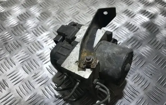 Mitsubishi Carisma ABS Pump 0273004225 0265216464