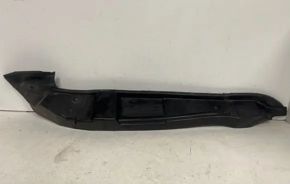Audi Q5 SQ5 Fender end trim 8R0821112C