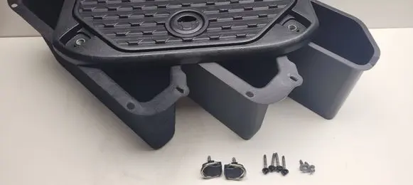 Ram 1500 DT Tool box 5YM17TX7AD
