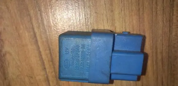 Nissan Terrano Other relay 252309f900 4ra94001065