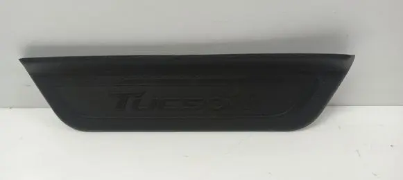 Hyundai Tucson TL Rear sill trim cover 85878D7000