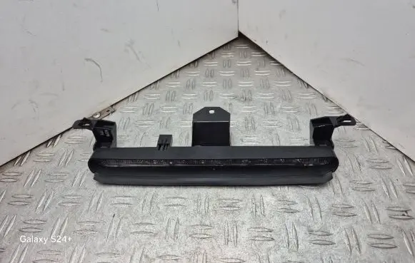 Volvo V70 Third/center stoplight 30678549