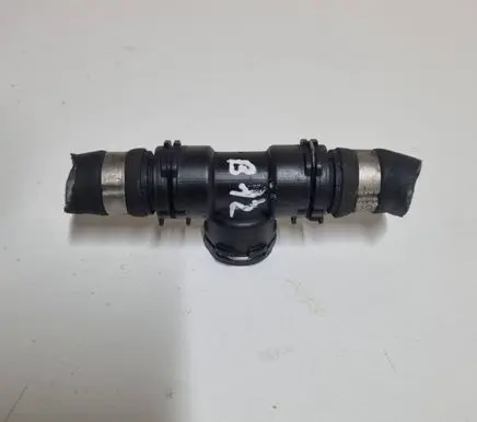 Mercedes-Benz C W204 Engine coolant pipe/hose S3000278