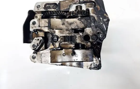 Toyota Corolla Verso AR10 Oil pump 