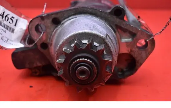 Nissan Primera Starter motor 233008H801
