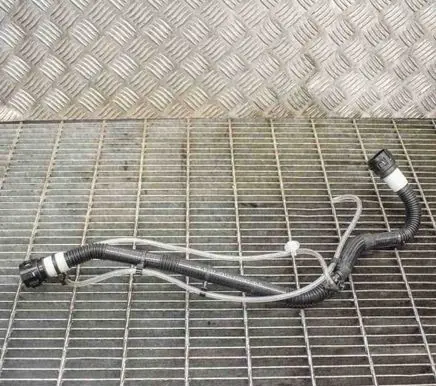Tesla Model 3 Engine coolant pipe/hose 107760300D