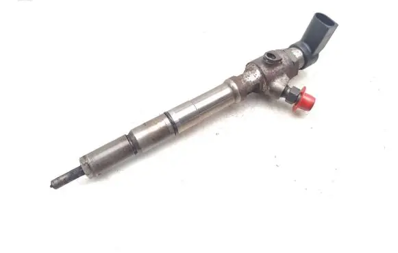 Fuel injector