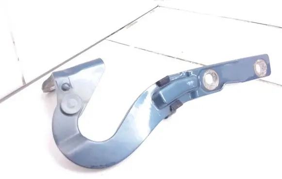Audi A2 Tailgate/trunk/boot hinge 8Z0827299A