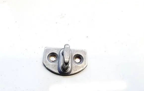 Renault Austral Rear door lock loop/hook striker 0549R