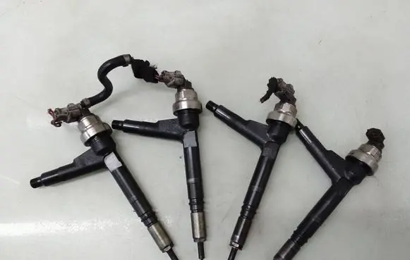 Opel Meriva A Fuel injectors set 8973138614