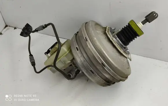 BMW 5 E60 E61 Brake booster