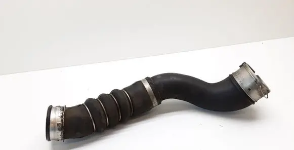 BMW 3 E90 E91 Intercooler hose/pipe 8511739 8511756 11618511739