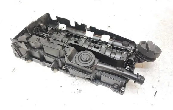 BMW 3 F30 F35 F31 Rocker cam cover 8581798