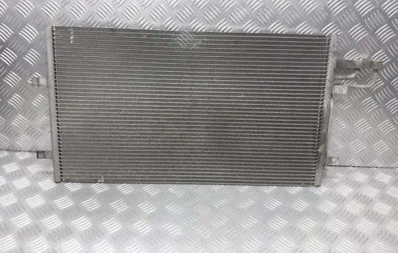 Ford Focus A/C cooling radiator (condenser) 