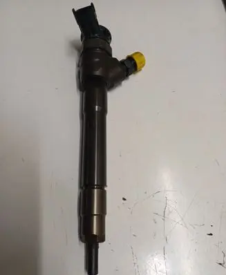 Nissan Qashqai Fuel injector 0445110546 HMLGT1205R