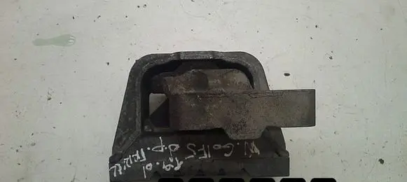 Volkswagen Golf V Engine mount bracket 1k0199262