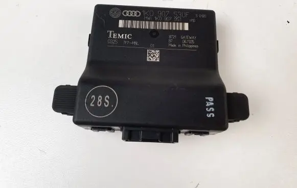 Volkswagen Jetta V Gateway control module 1K0907951