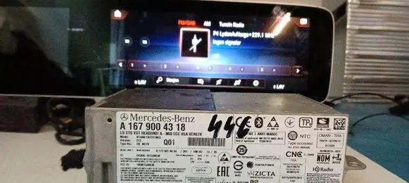 Mercedes-Benz A W177 Radio/CD/DVD/GPS head unit A1679004318