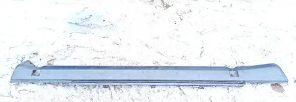 Mercedes-Benz E W124 Sill