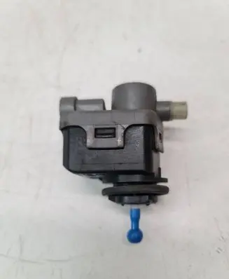 Renault Scenic I Headlight level adjustment motor 7700420737
