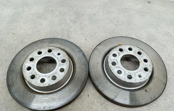 Skoda Octavia Mk2 (1Z) Front brake disc 92120705280MM