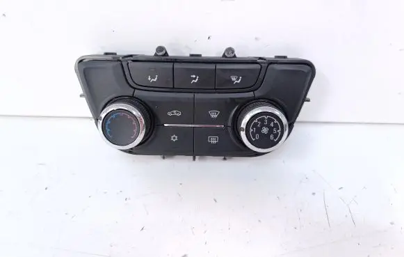 Buick Encore I Climate control unit 39081561 A2C1134980001