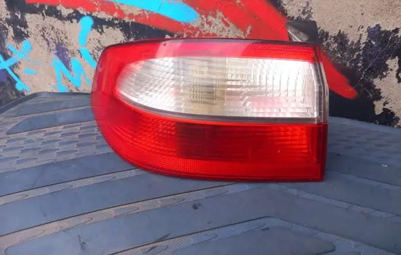 Rear/tail lights