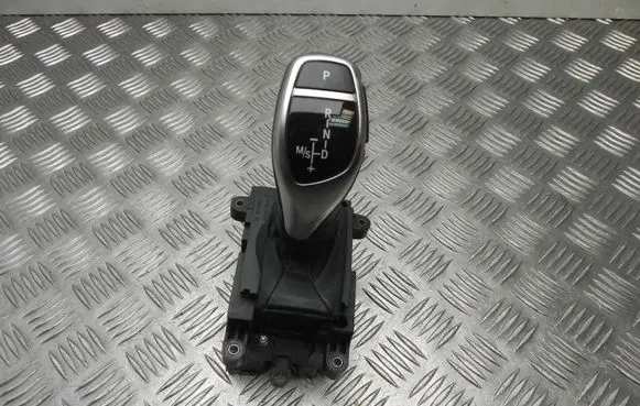 BMW 6 F12 F13 Gear shifter/selector 9251191 T7950