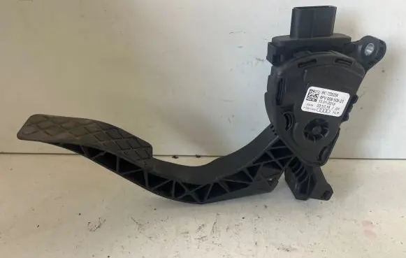 Audi Q5 SQ5 Accelerator throttle pedal 8K1723523A 15012012 6PV00950521