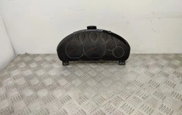 Mitsubishi Grandis Speedometer (instrument cluster) 8100A202 2574301321