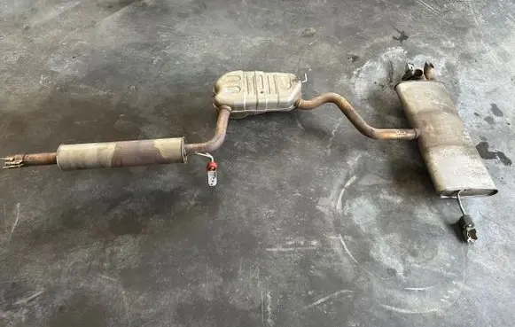 Muffler/silencer