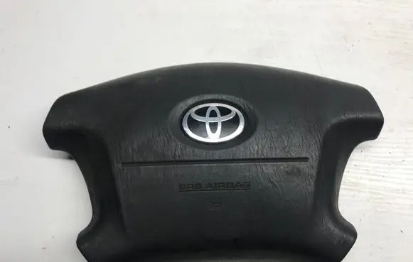 Toyota Avensis T220 Steering wheel airbag cover 4511212530 4511212530A1