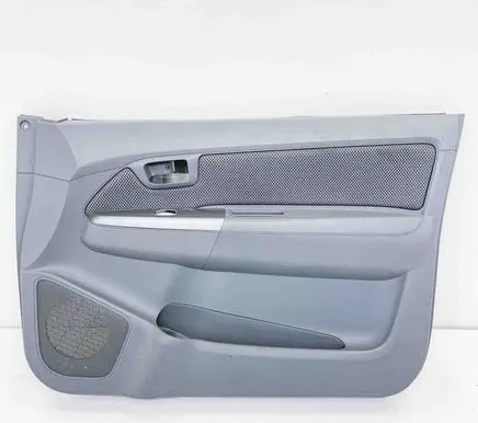 Toyota Hilux (AN10, AN20, AN30) Front door card panel trim 676110K070