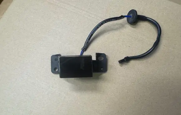Polestar 4 Tailgate/trunk/boot exterior handle 577116 8892942999 80007394