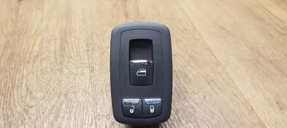 Maserati Ghibli Electric window control switch 670025405