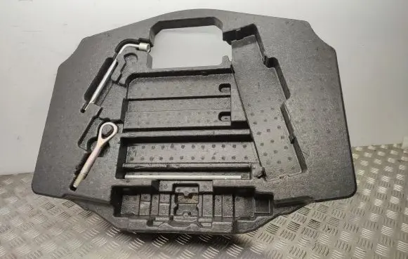 Infiniti Q50 Spare wheel section trim 849754GA0A