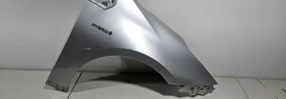 Toyota Prius (XW50) Fender