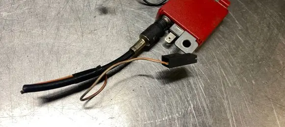 Land Rover Range Rover P38A Antenna control unit AMR6287