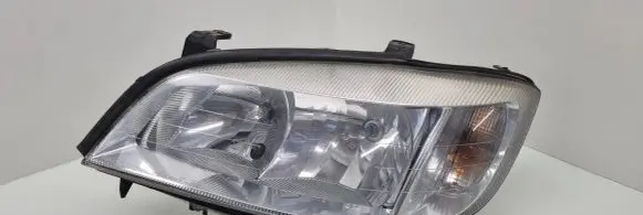 Opel Zafira A Headlight/headlamp 8910054